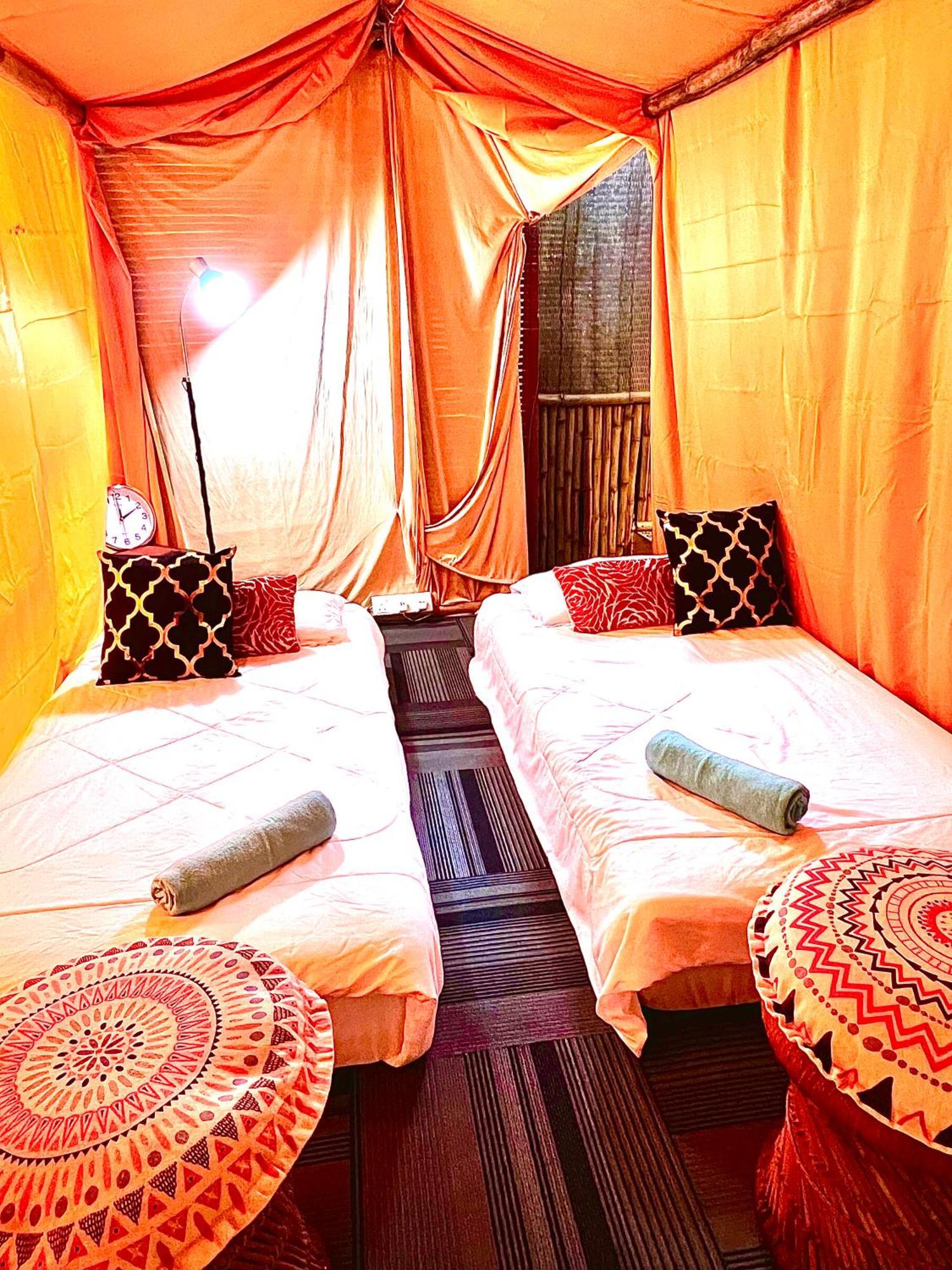 Kejora Homestay Kangar Pokoj fotografie