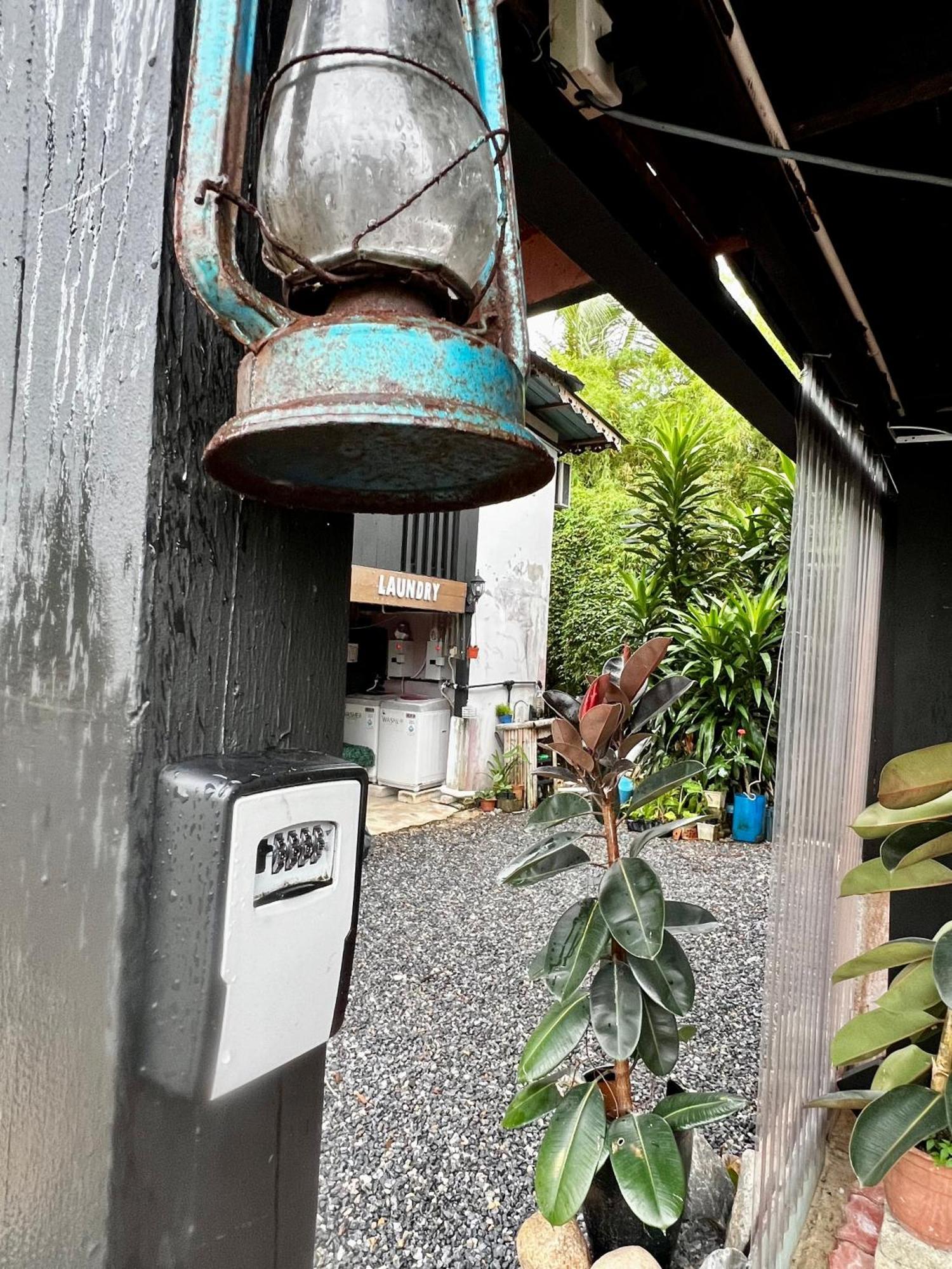 Kejora Homestay Kangar Pokoj fotografie