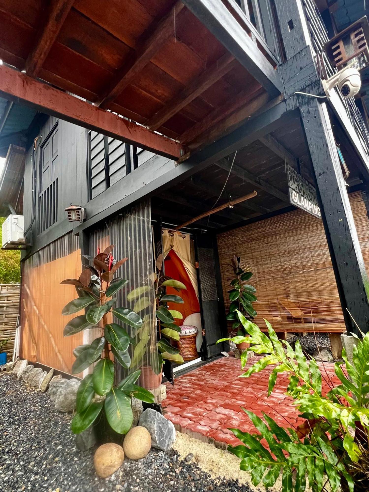 Kejora Homestay Kangar Pokoj fotografie
